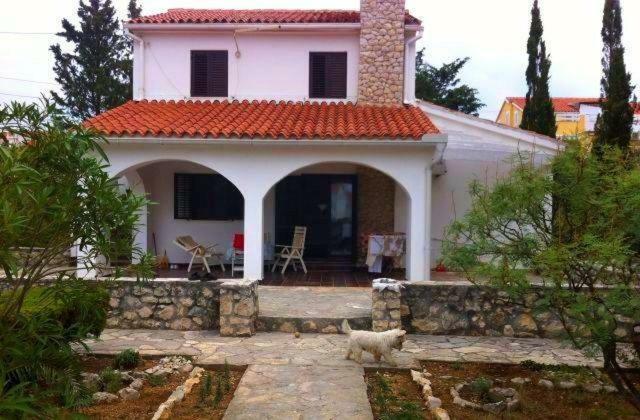 Apartmani Klancir ノヴァリャ エクステリア 写真